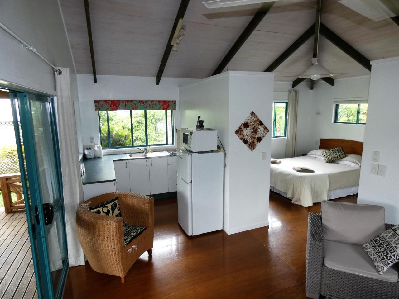 Aroa Kainga Bungalows And Apartment Rarotonga Exterior photo